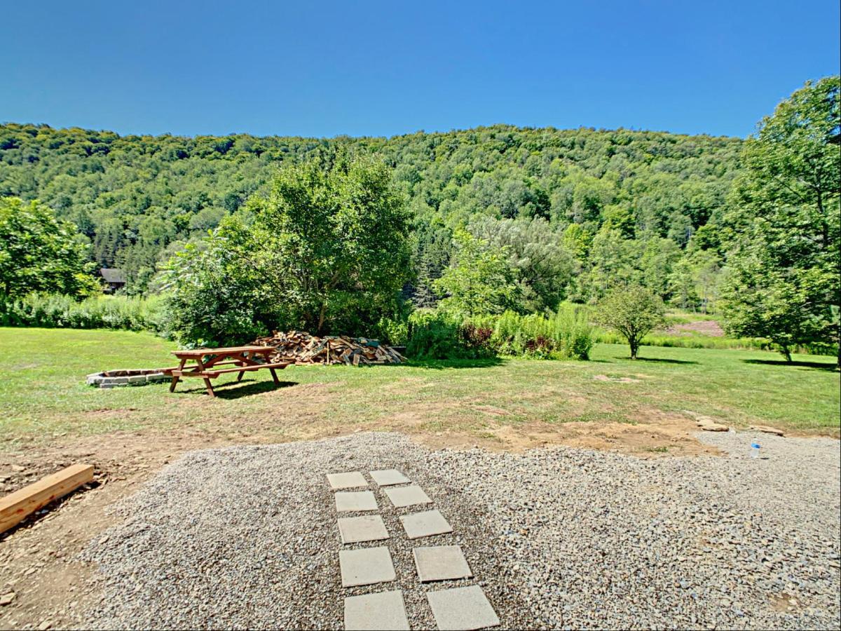 The Maples Apt - King Bed, Pet Friendly, Beautiful Views Еликотвил Екстериор снимка
