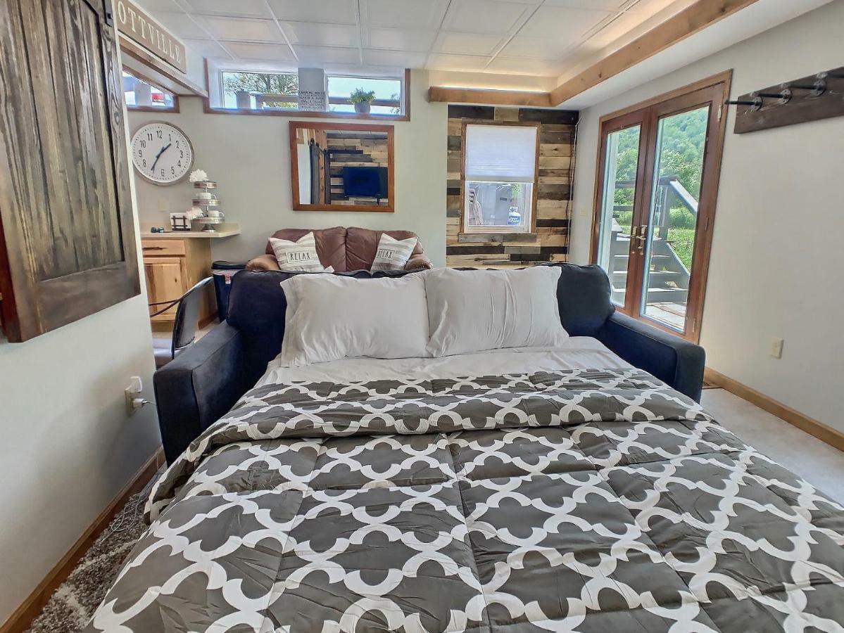 The Maples Apt - King Bed, Pet Friendly, Beautiful Views Еликотвил Екстериор снимка
