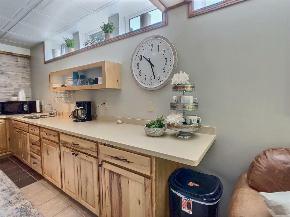 The Maples Apt - King Bed, Pet Friendly, Beautiful Views Еликотвил Екстериор снимка