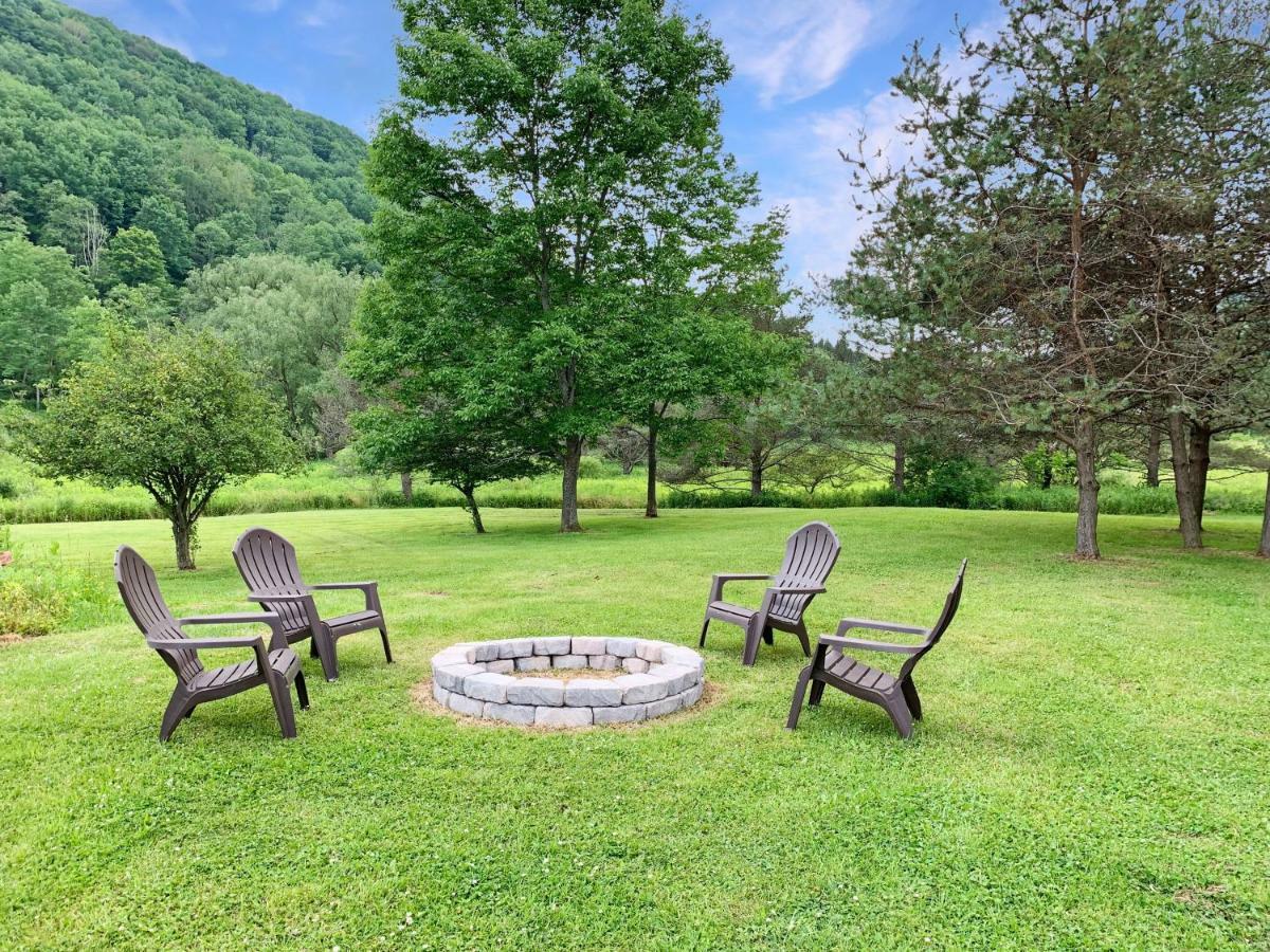 The Maples Apt - King Bed, Pet Friendly, Beautiful Views Еликотвил Екстериор снимка